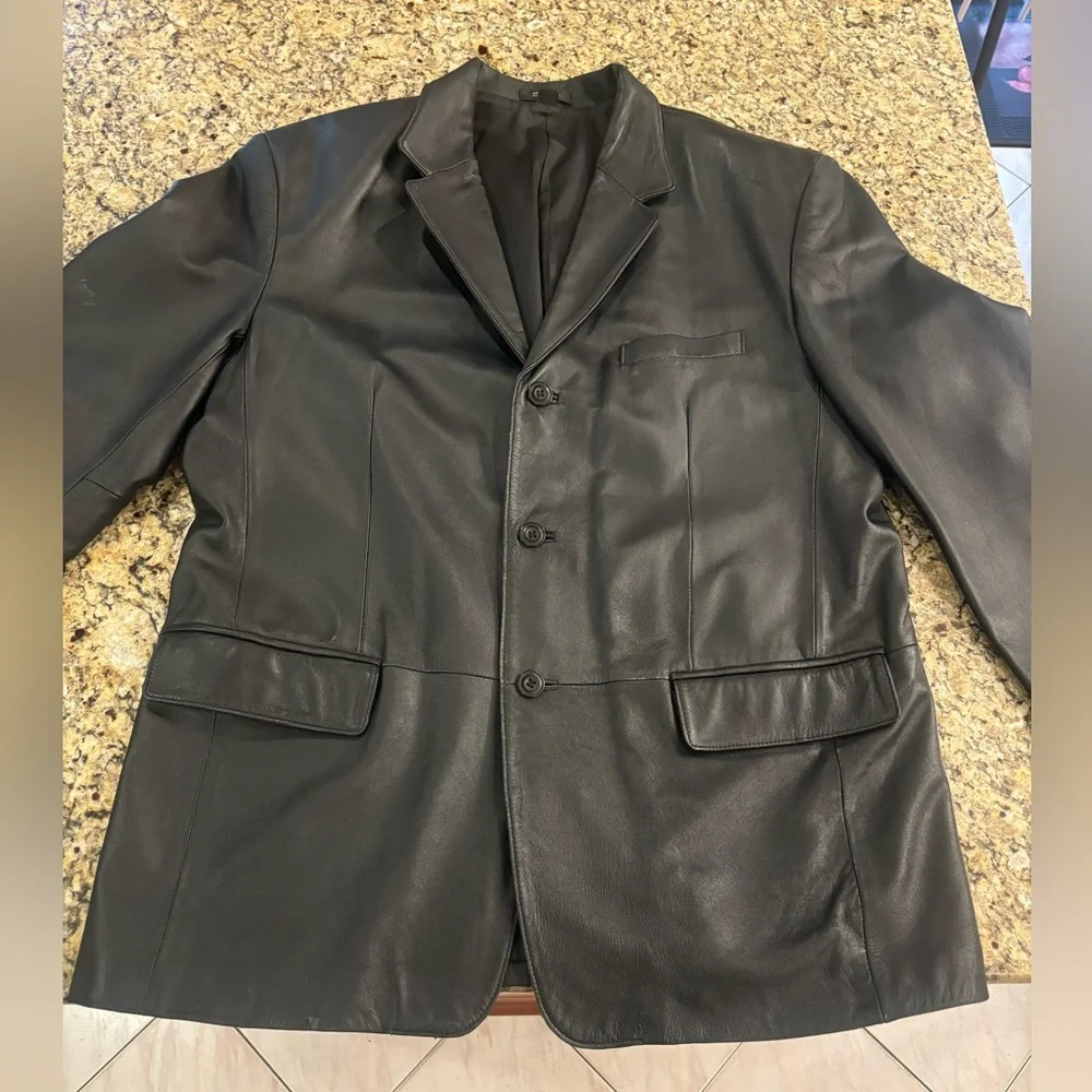 Men’s Leather Jacket - Picture 1 of 6